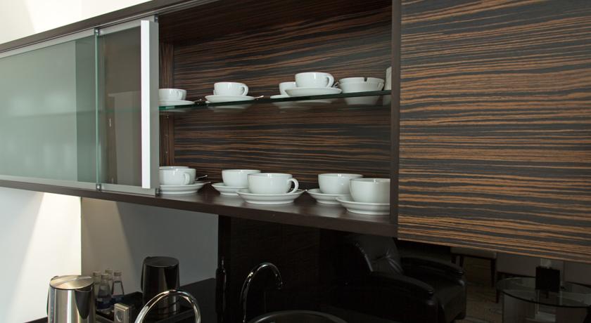 Imagen de la habitación del Hotel International Sayen. Foto 6