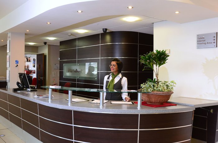 Imagen de los interiores del Hotel International Telford. Foto 20