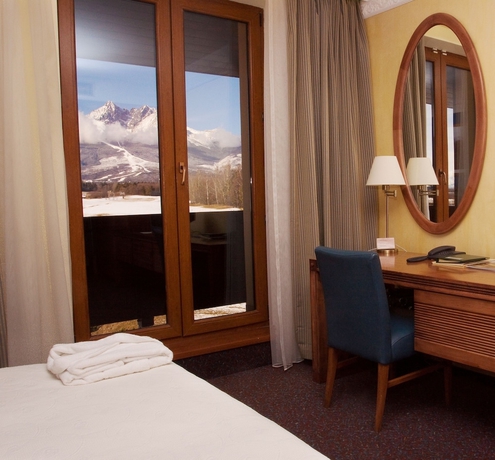 Imagen de la habitación del Hotel International, Veľká Lomnica. Foto 9