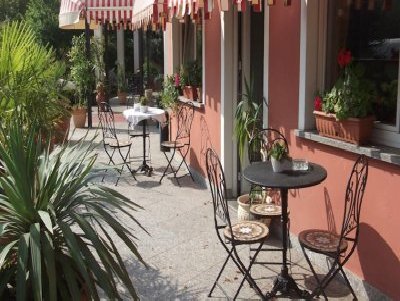 Imagen del bar/restaurante del Hotel Internazionale, Domodossola. Foto 4