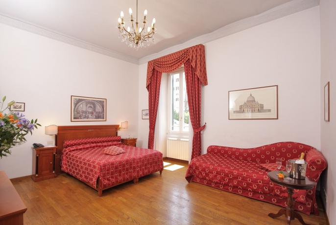 Imagen de la habitación del Hotel Internazionale Domus. Foto 6