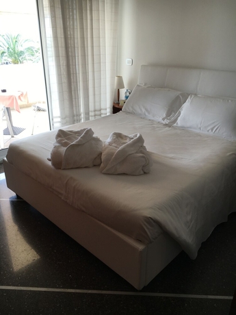 Imagen de la habitación del Hotel Internazionale, FINALE LIGURE. Foto 12