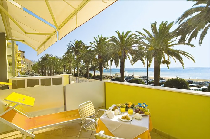 Imagen de la habitación del Hotel Internazionale, FINALE LIGURE. Foto 16