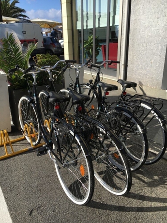 Imagen general del Hotel Internazionale, FINALE LIGURE. Foto 2