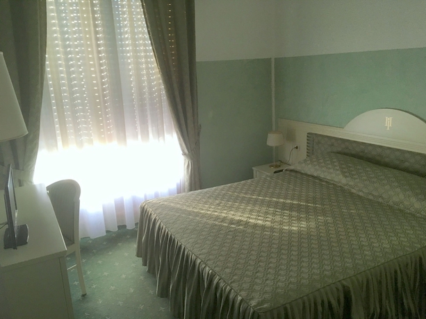 Imagen de la habitación del Hotel Internazionale Gorizia. Foto 11