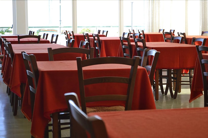 Imagen del bar/restaurante del Hotel Internazionale, Marotta. Foto 7