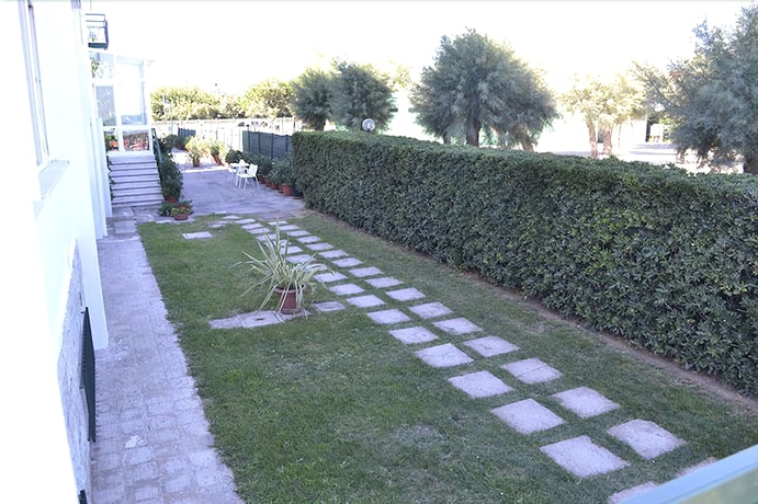 Imagen de los exteriores del Hotel Internazionale, Marotta. Foto 14