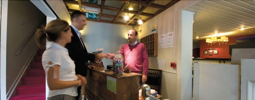 Imagen de los interiores del Hotel Internos. Foto 18