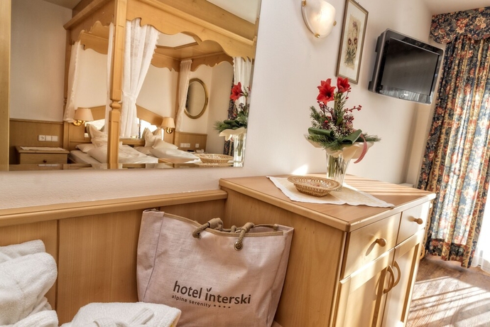 Imagen de la habitación del Hotel Interski. Foto 3