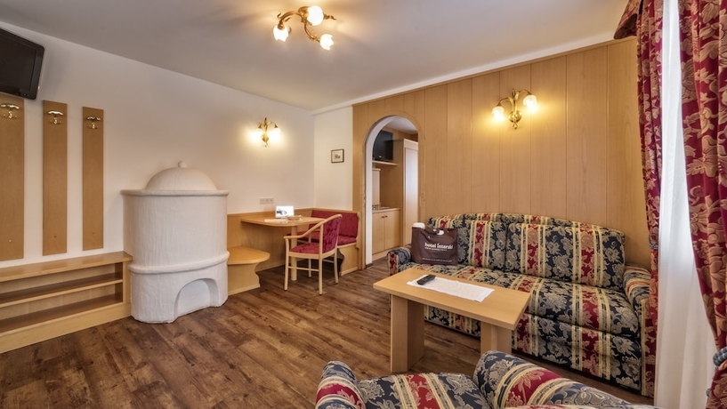 Imagen de la habitación del Hotel Interski. Foto 4