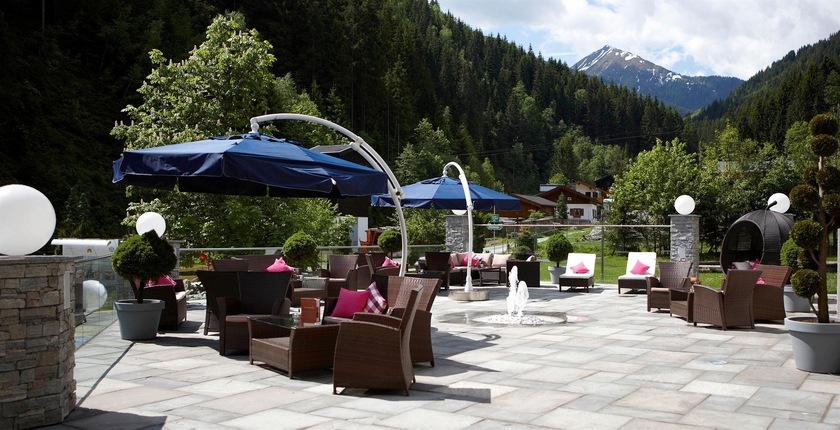 Imagen de los exteriores del Hotel Interstar, Saalbach-Hinterglemm . Foto 10