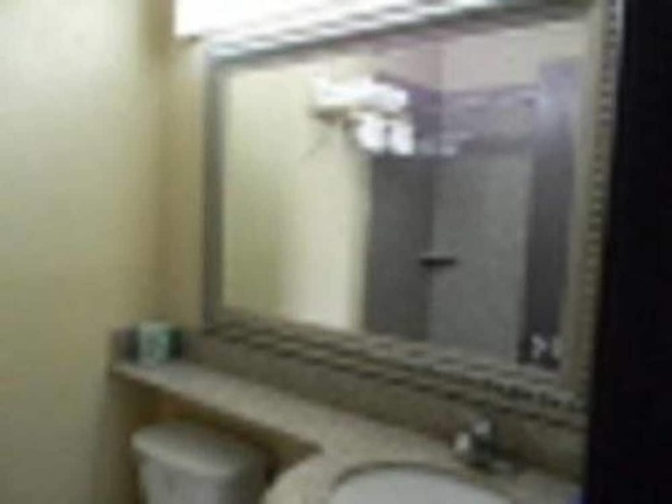 Imagen de la habitación del Hotel Interstate Inn Express. Foto 3