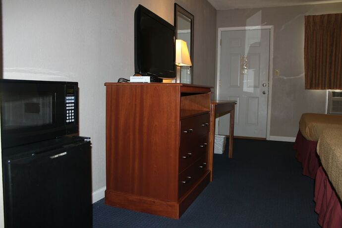 Imagen de la habitación del Hotel Interstate Motel. Foto 6