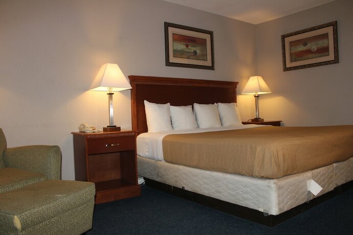 Imagen de la habitación del Hotel Interstate Motel. Foto 9