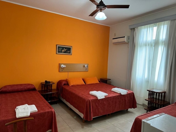 Imagen de la habitación del Hotel Intersur Independencia. Foto 2