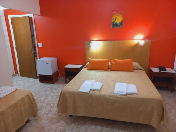 Imagen de la habitación del Hotel Intersur Independencia. Foto 3