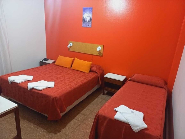Imagen de la habitación del Hotel Intersur Independencia. Foto 5