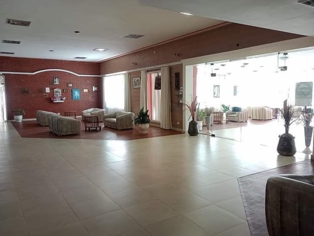 Imagen de los interiores del Hotel Intersur Independencia. Foto 11