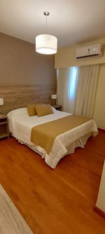 Imagen de la habitación del Hotel Intersur La Cumbre. Foto 17