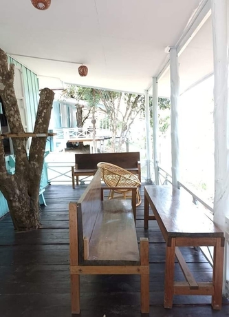 Imagen de la habitación del Hotel Inthawa Resort (Feuang, Laos). Foto 16