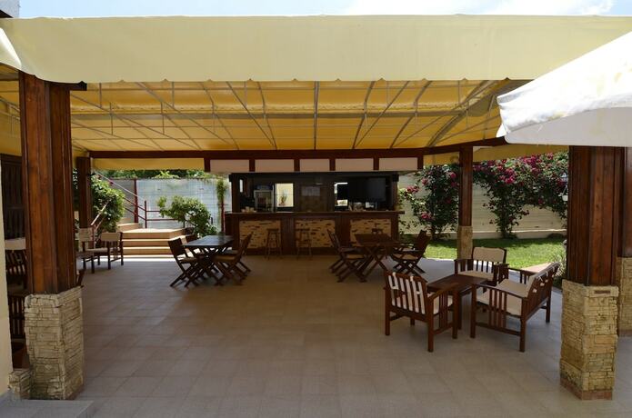 Imagen general del Hotel Intim. Foto 9