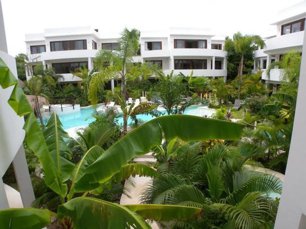 Imagen de la piscina del Hotel Intima Resort Tulum - Clothing Optional - Adults O. Foto 15