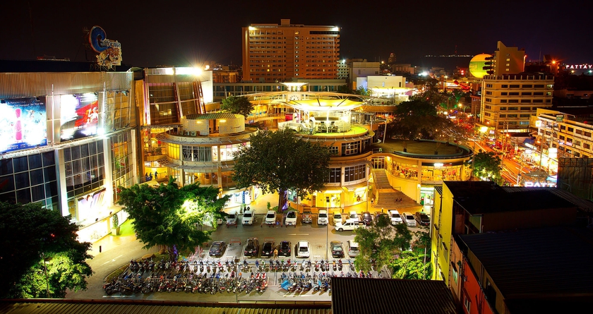 Imagen de los exteriores del Hotel Intimate Pattaya. Foto 12