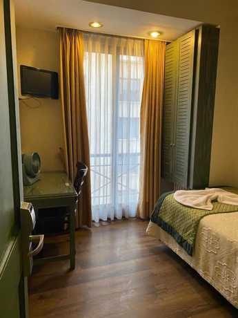 Imagen de la habitación del Hotel Intimo Miraflores. Foto 7