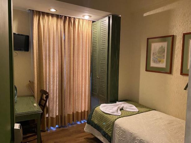 Imagen de la habitación del Hotel Intimo Miraflores. Foto 13