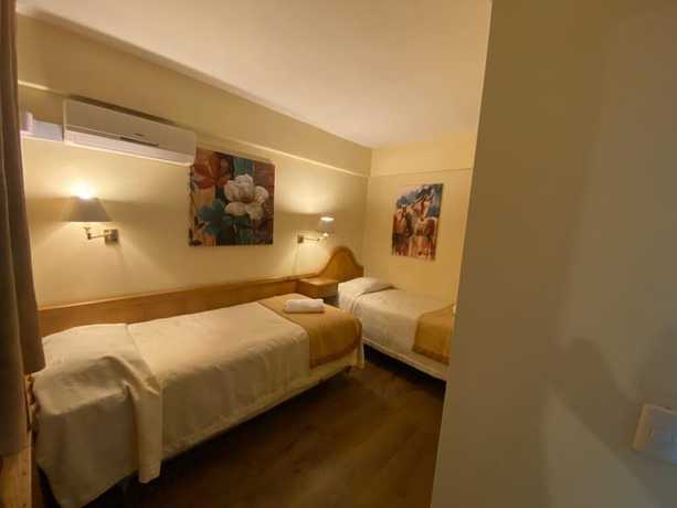 Imagen de la habitación del Hotel Intimo Miraflores. Foto 15