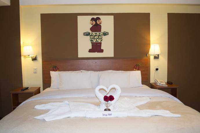 Imagen de la habitación del Hotel Intiqa. Foto 11
