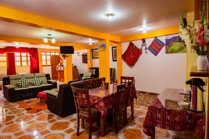 Imagen de los interiores del Hotel Intitambo. Foto 19