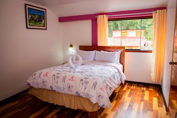Imagen de la habitación del Hotel Intitambo. Foto 17