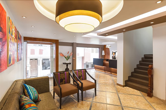 Imagen de los interiores del Hotel Intiwatana El Tambo. Foto 18