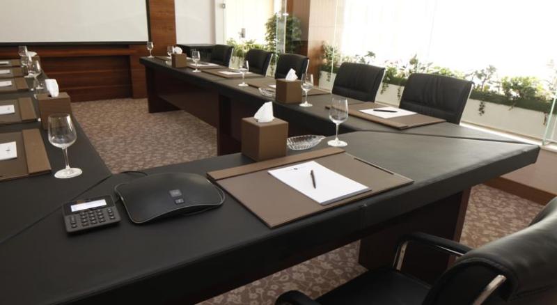 Imagen de los interiores del Hotel Intour Al Sahafa. Foto 7