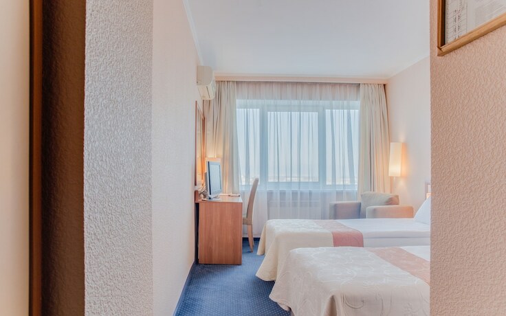 Imagen de la habitación del Hotel Intourist Zaporozhie. Foto 18