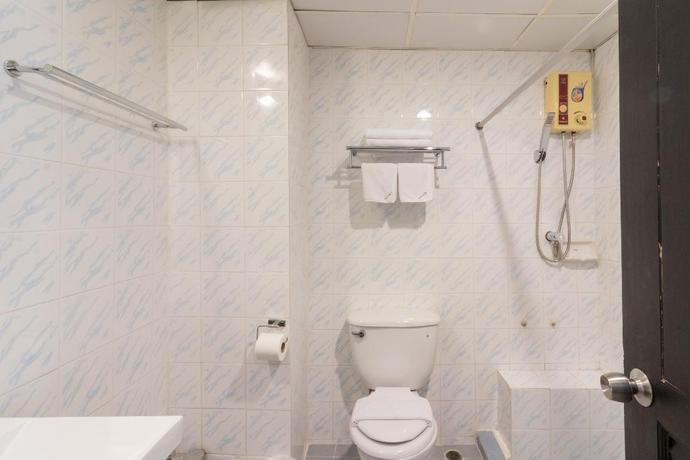 Imagen de la habitación del Hotel Intown Residence. Foto 10