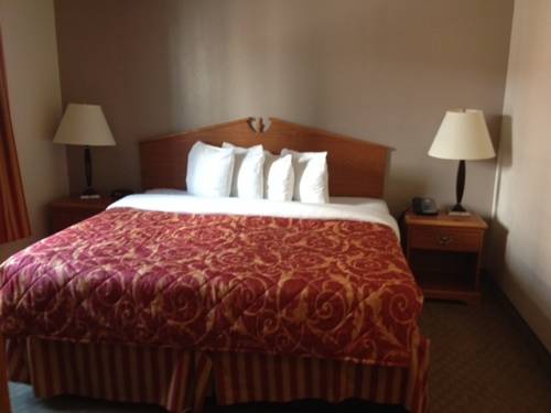 Imagen de la habitación del Hotel Intown Suites Columbus. Foto 3