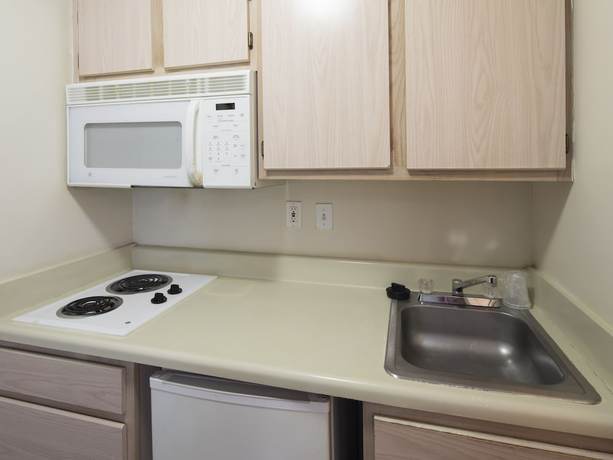 Imagen de la habitación del Hotel Intown Suites Extended Stay Atlanta Ga - Ksu/kennesaw. Foto 3