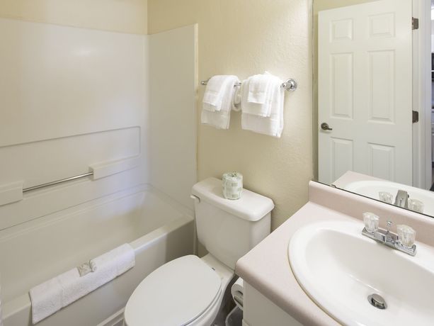 Imagen de la habitación del Hotel Intown Suites Extended Stay Atlanta Ga - Ksu/kennesaw. Foto 5