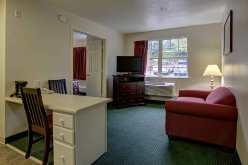 Imagen de la habitación del Hotel Intown Suites Extended Stay Atlanta Ga - Marietta Roswell Rd. Foto 5