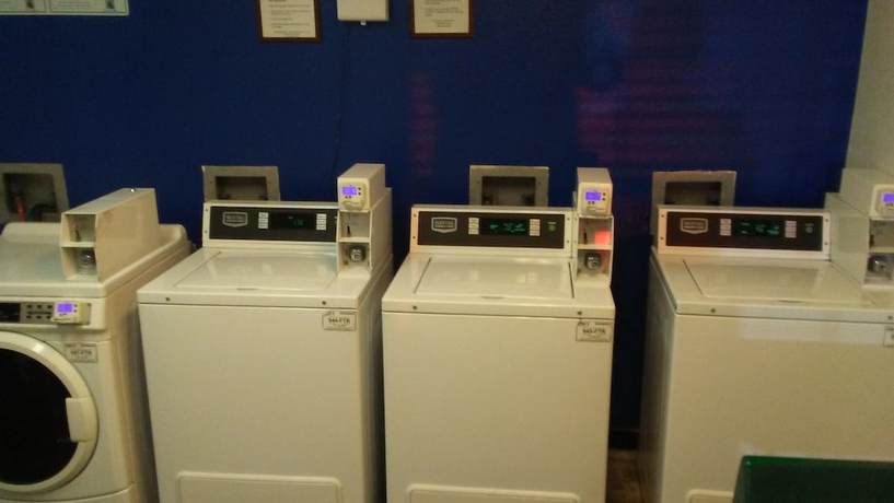 Imagen general del Hotel Intown Suites Extended Stay Birmingham Al - Lakeshore Parkway. Foto 1