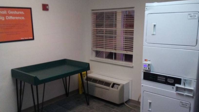 Imagen general del Hotel Intown Suites Extended Stay Birmingham Al - Lakeshore Parkway. Foto 3
