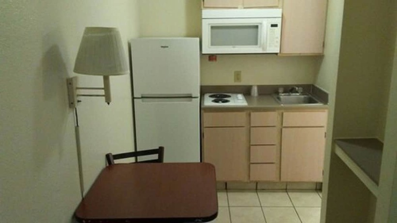 Imagen de la habitación del Hotel Intown Suites Extended Stay Birmingham Al - Lakeshore Parkway. Foto 9