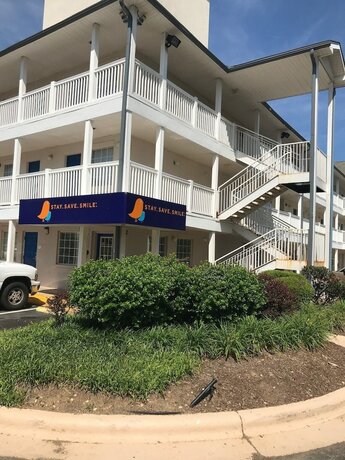 Imagen general del Hotel Intown Suites Extended Stay Charlotte Nc - East Independence Blvd. Foto 9