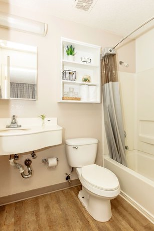 Imagen de la habitación del Hotel Intown Suites Extended Stay Fort Lauderdale. Foto 11