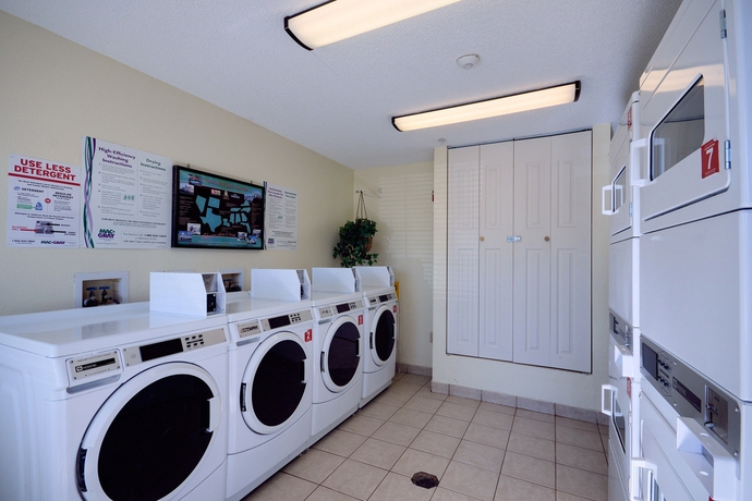 Imagen de los interiores del Hotel Intown Suites Extended Stay Houston - Westchase. Foto 15