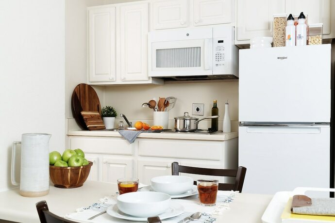 Imagen de la habitación del Hotel Intown Suites Extended Stay Louisville Ky - Northeast. Foto 8