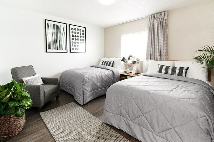 Imagen de la habitación del Hotel Intown Suites Extended Stay Louisville Ky - Northeast. Foto 10