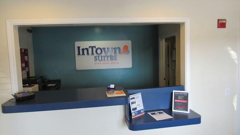 Imagen de los interiores del Hotel Intown Suites Extended Stay Nashville Murfreesboro Pke. Foto 19